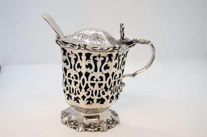Victorian silver mustard pot 