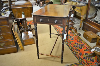 Georgian mahogany side table