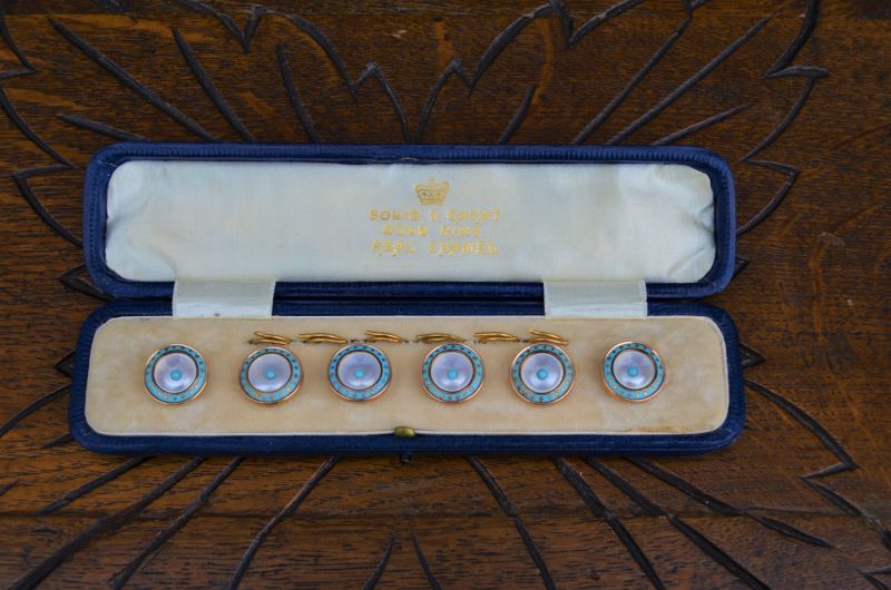 9ct gold & enamel cased dress buttons