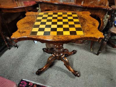 Victorian burr-walnut games table