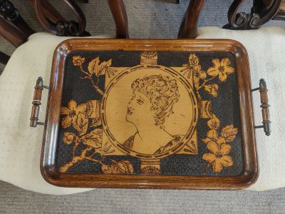 Wooden pokerwork tray
