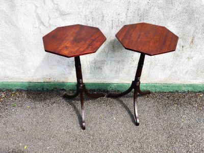 Pair of georgian mahogany occasional tables