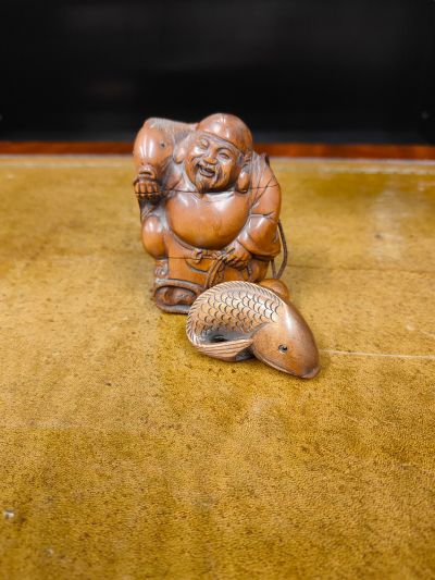 Japanese carved wooden inro