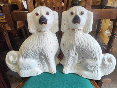 Pair of porcelain staffordshire dogs