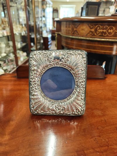 Silver photo frame