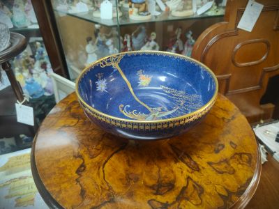 Carltonware bowl