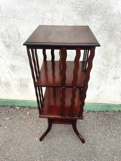 Mahogany revolving bookstand