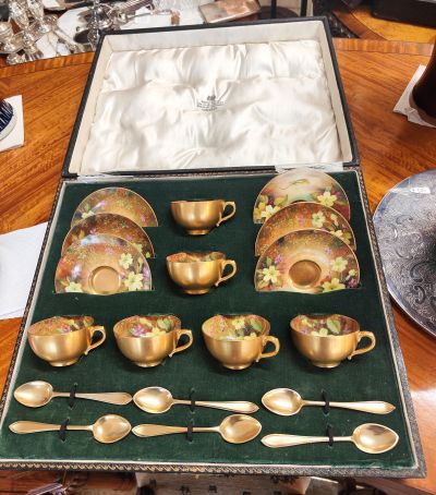 Royal worcester 12 piece coffee set