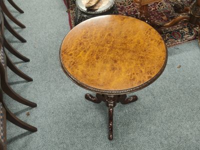 Victorian burr walnut occasional table