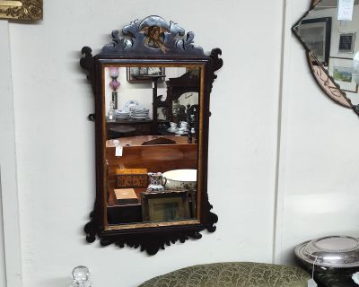 Georgian mahogany mirror