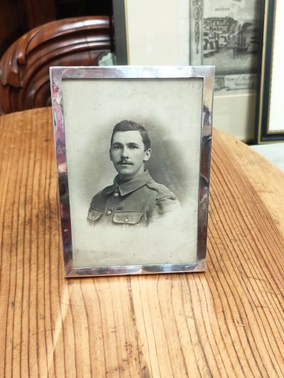 Silver frame 