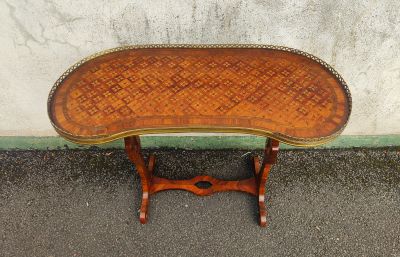 Kingwood side table
