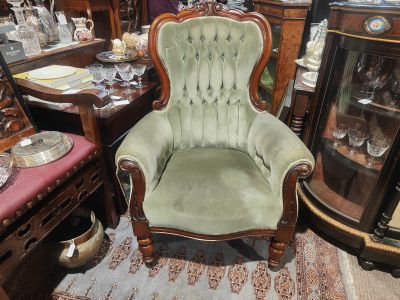 Victorian mahogany armchair