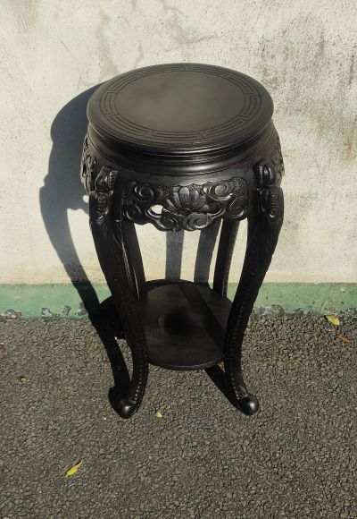 Chinese plant stand