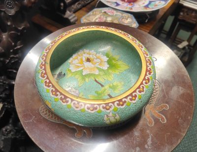Clossoine bowl