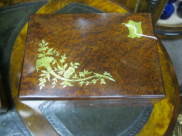 Victorian walnut & brass box