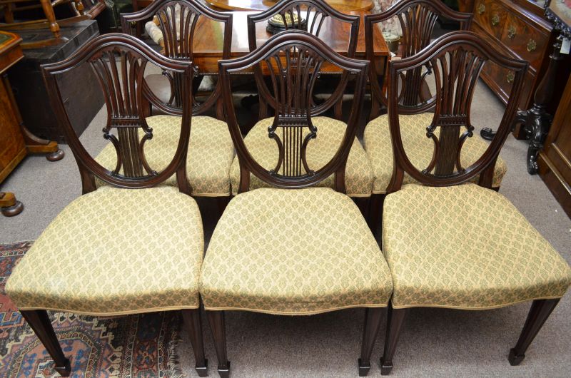 Set of six mahogany hepplewhite dining chairs