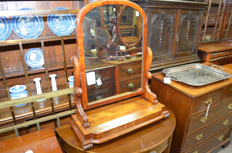 Victorian mahogany dressing table mirror 