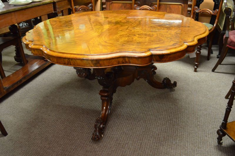 Victorian burr walnut table