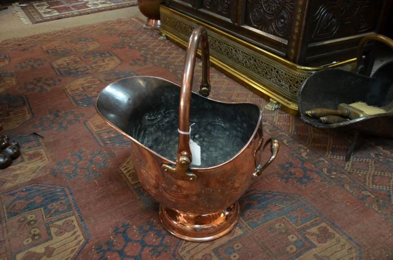 Victorian copper coal scuttle 
