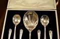 Cased set of plated spoons Thumbnail 3