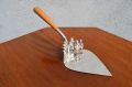 Silver trowel Thumbnail 2