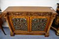 Victorian Burr-walnut cabinet Thumbnail 2