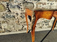 Kingswood side table with ormolu mounts & inlay Thumbnail 4