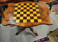Victorian burr-walnut games table Thumbnail 3