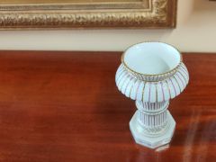 19th century  porcelain vase (european) Thumbnail 3