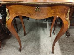 Victorian mahogany ladies dressing table with inlay Thumbnail 6