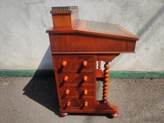 Mahogany davenport desk Thumbnail 4