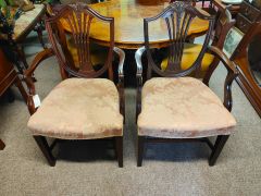 Pair of mahogany armchairs Thumbnail 3