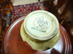Moorecroft vase Thumbnail 4