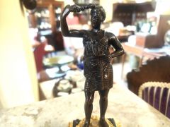 Gilt & bronze figure Thumbnail 2