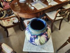 Moorcroft vase Thumbnail 4