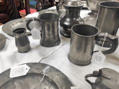Selection of antique pewter ware Thumbnail 4