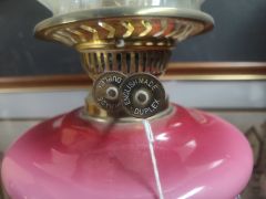 Victorian oil lamp Thumbnail 3