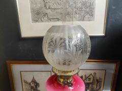 Victorian oil lamp Thumbnail 4