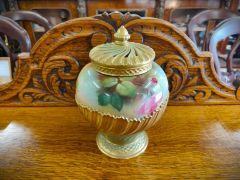 Royal worcester pot pourri , signed. J lander Thumbnail 6