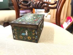 Enamel box Thumbnail 3