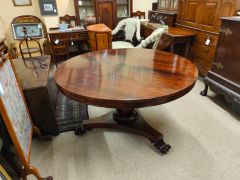 Victorian rosewood circular table Thumbnail 3