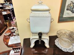 1920s porcelain urn Thumbnail 3