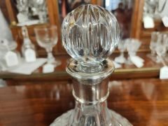 Silver mounted cut glass decanter Thumbnail 3