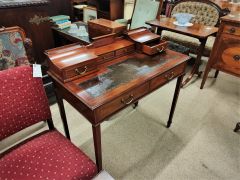 Edwardian mahogany desk Thumbnail 3