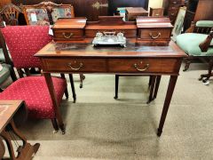 Edwardian mahogany desk Thumbnail 3