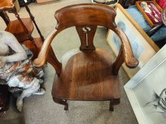 Oak armchair Thumbnail 2