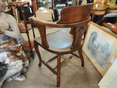 Oak armchair Thumbnail 3