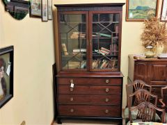 Georgian mahogany bookcase Thumbnail 3