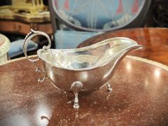 Irish silver sauce boat Thumbnail 2